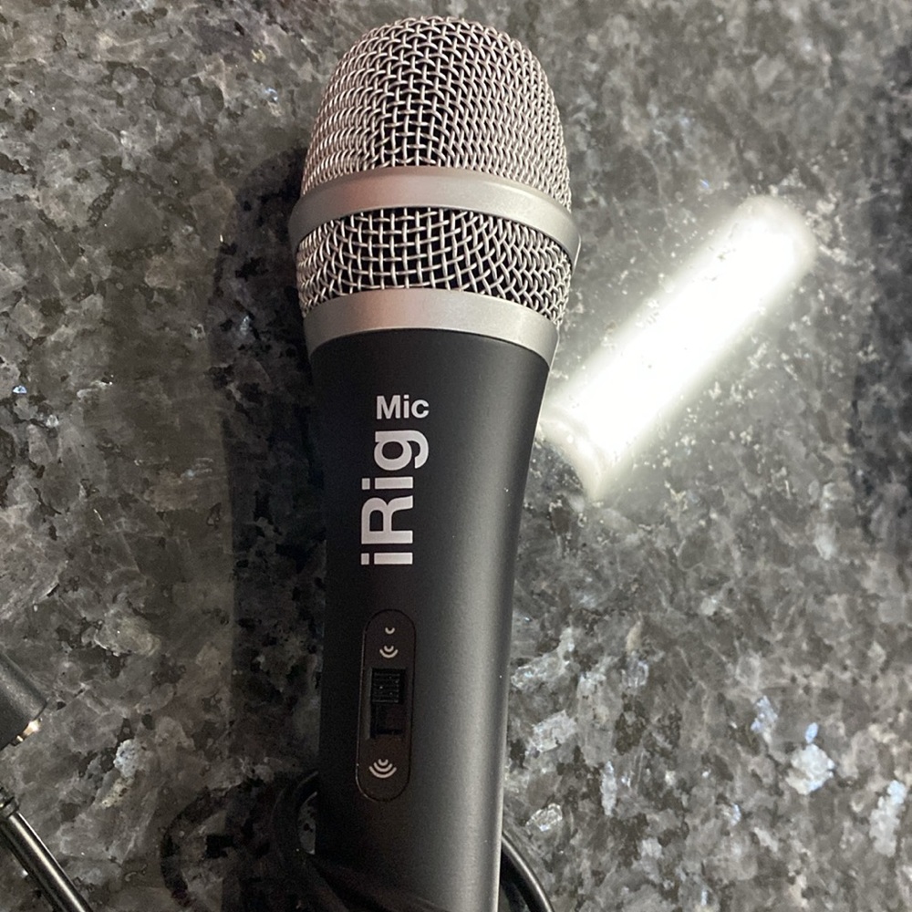 IK Multimedia iRig Mic for iPhone/iPod Touch/iPad and Android devices